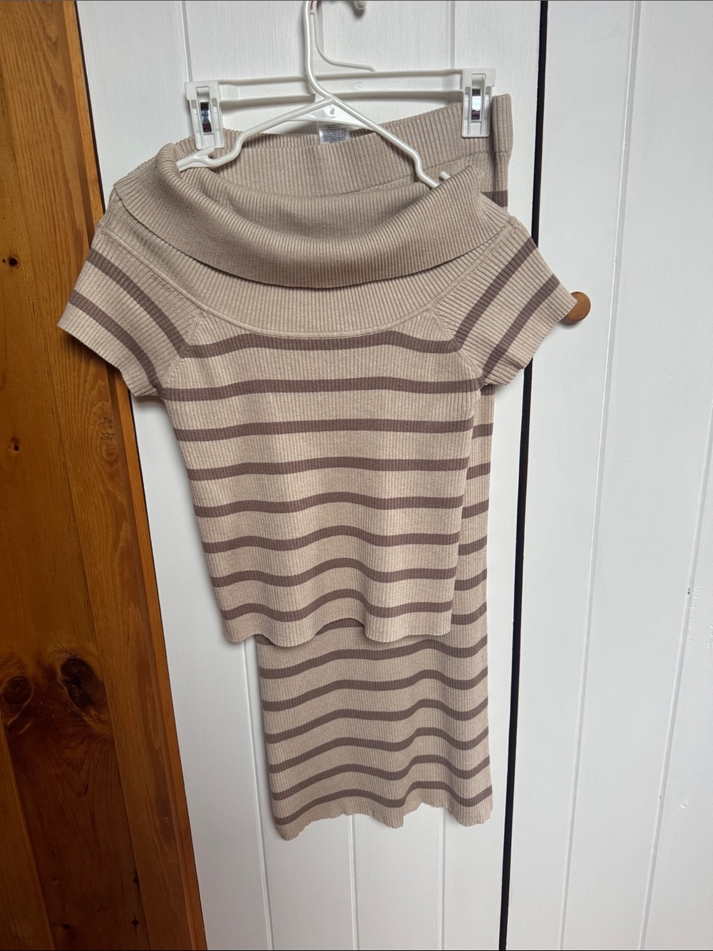 Striped Short-Sleeve Funnel Neck Sweater Top and skirt set